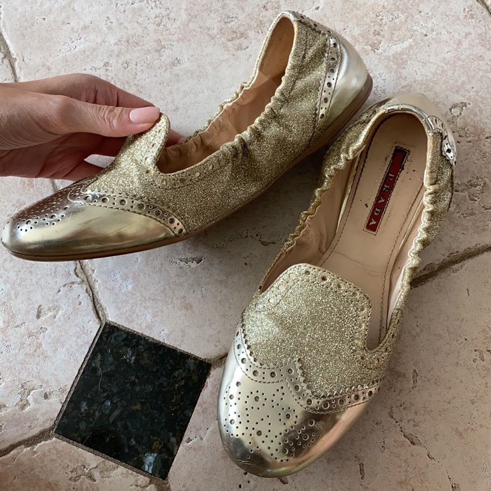 Shimmery gold Prada flats - Picture 5 of 5